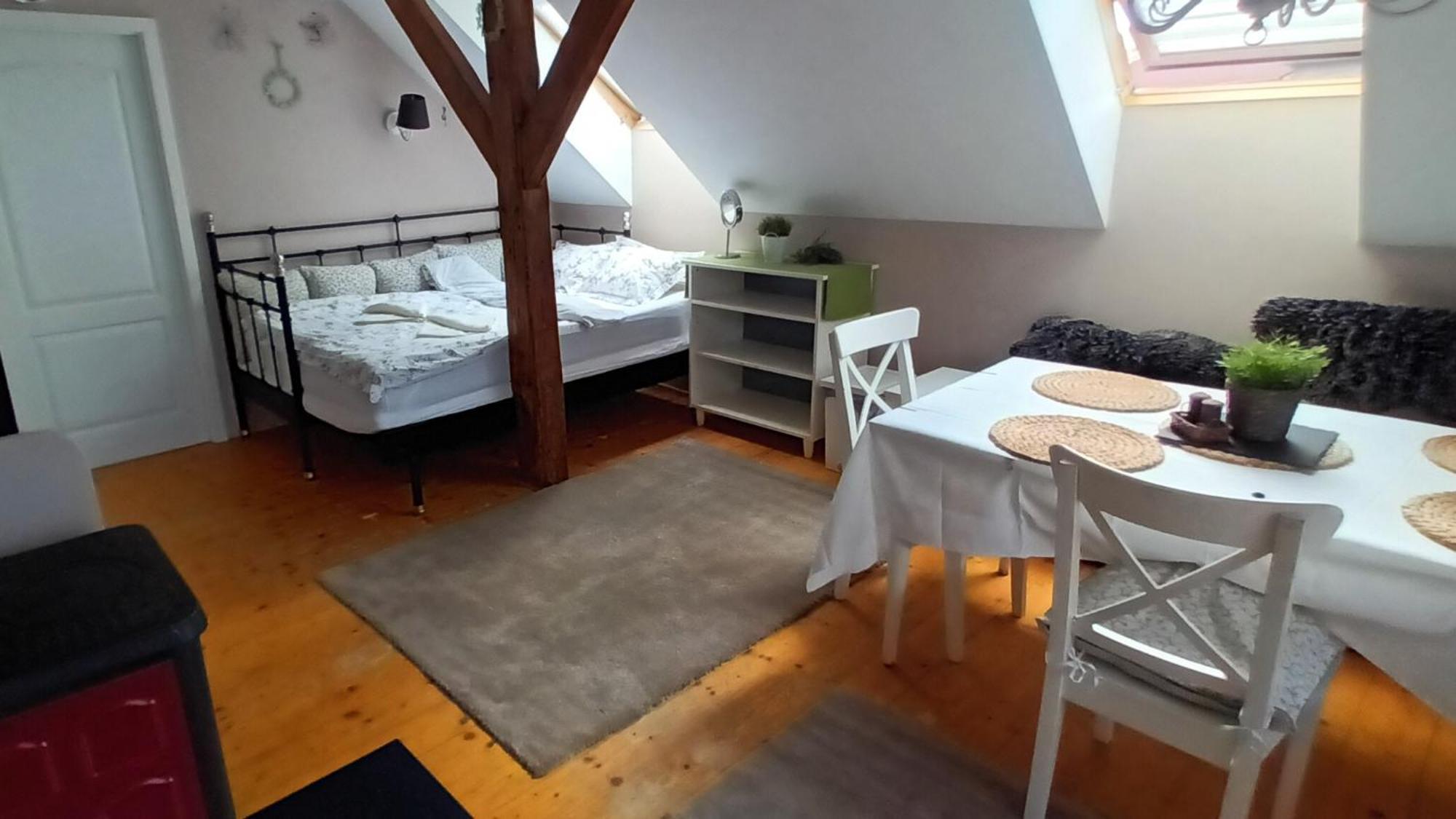 פיסק Apartmany Pod Putimskou Branou מראה חיצוני תמונה